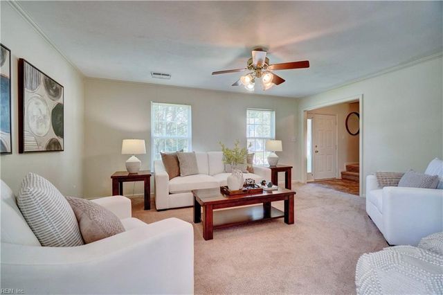 106 Pippin DR, Suffolk, VA 23434