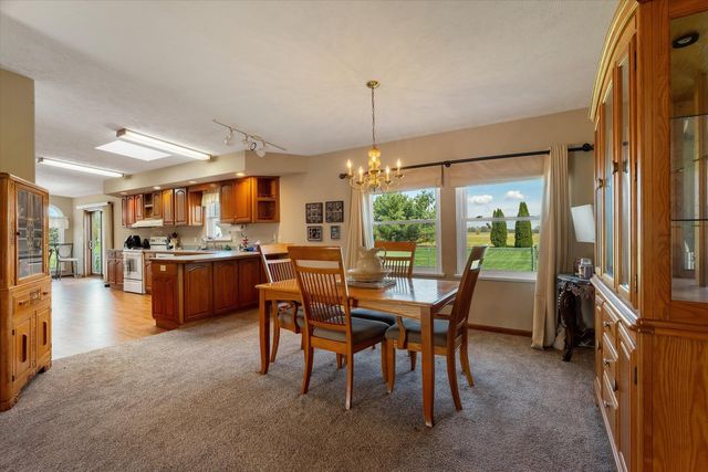 70915 Sterling Drive, Edwardsburg, MI 49112