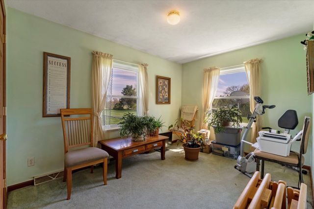 70915 Sterling Drive, Edwardsburg, MI 49112