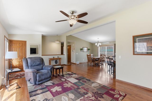 1812 72nd Street SW, Pequot Lakes, MN 56472
