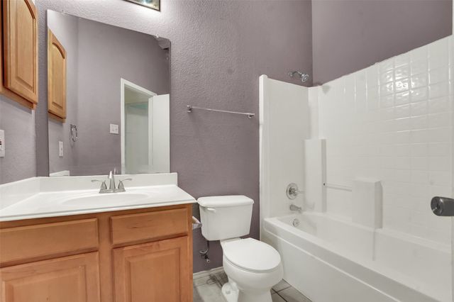 4507 Stones River Road, Grand Prairie, TX 75052