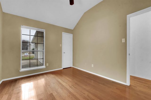 4507 Stones River Road, Grand Prairie, TX 75052