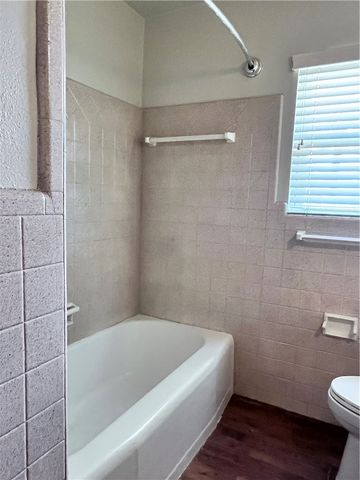 501 Dolphin Pl, Corpus Christi, TX 78411