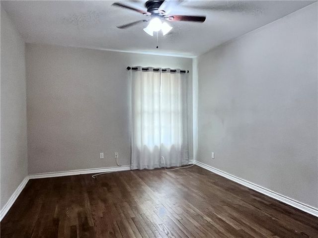 501 Dolphin Pl, Corpus Christi, TX 78411
