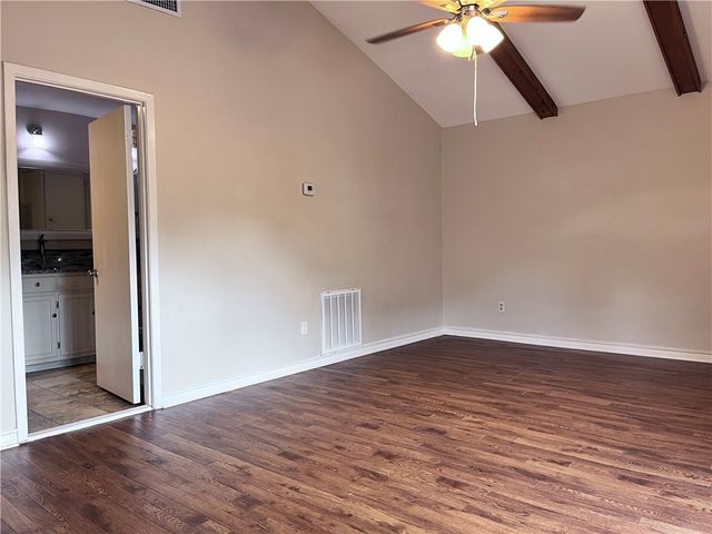 501 Dolphin Pl, Corpus Christi, TX 78411