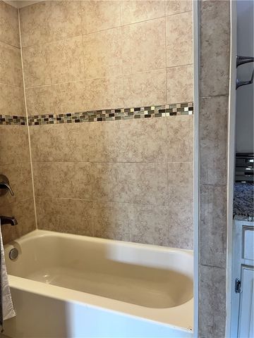 501 Dolphin Pl, Corpus Christi, TX 78411