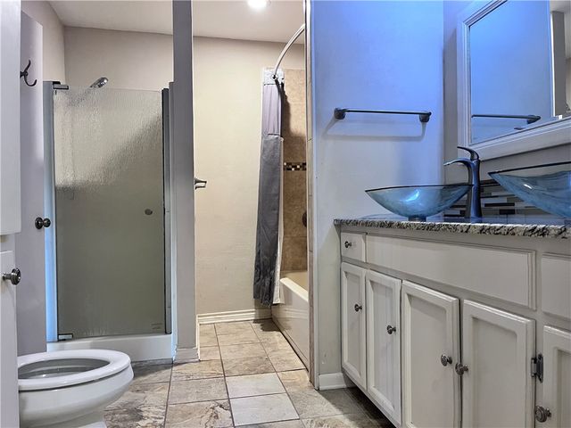 501 Dolphin Pl, Corpus Christi, TX 78411