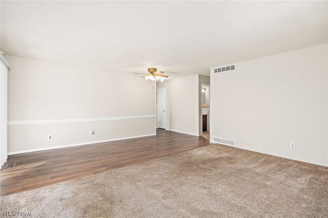 3714 State Route 43, Kent, OH 44240