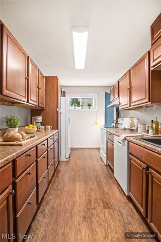 3714 State Route 43, Kent, OH 44240