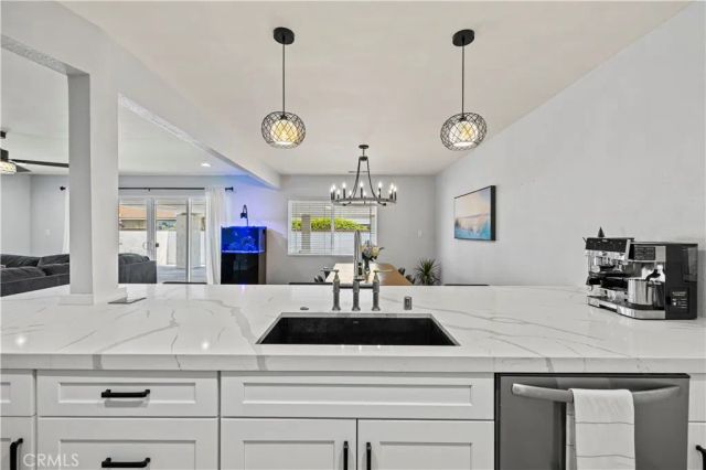 322 South Victoria Avenue, Ventura, CA 93003