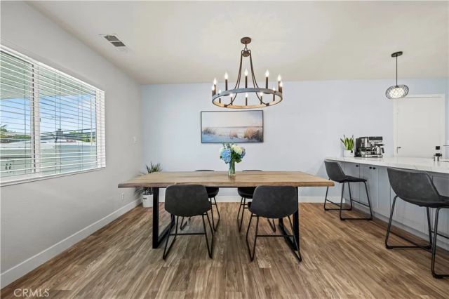 322 South Victoria Avenue, Ventura, CA 93003