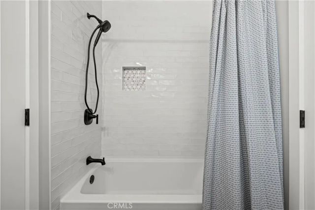 322 South Victoria Avenue, Ventura, CA 93003