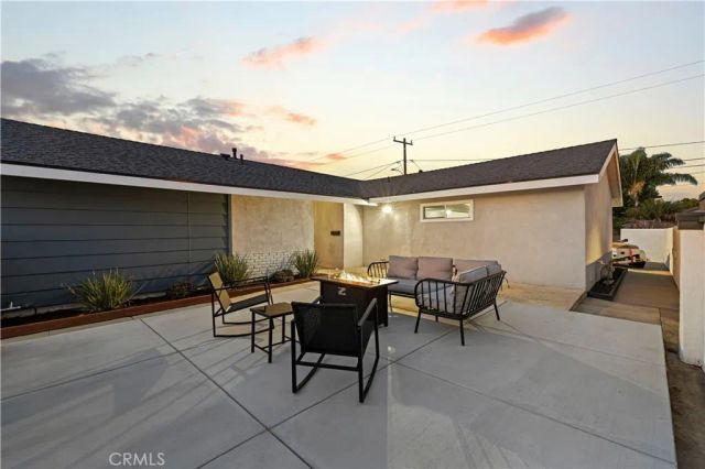 322 South Victoria Avenue, Ventura, CA 93003