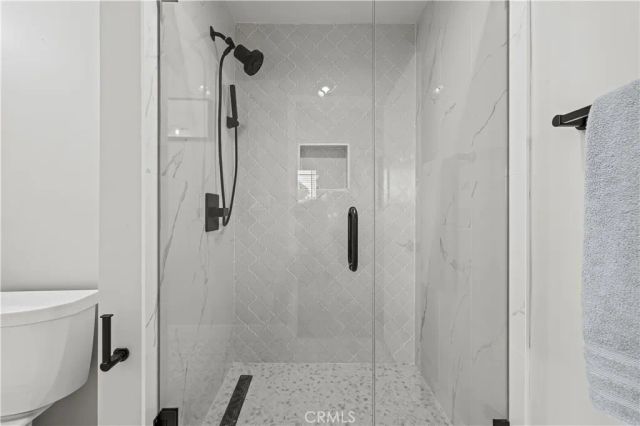 322 South Victoria Avenue, Ventura, CA 93003