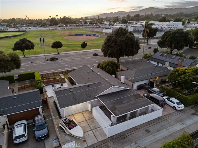 322 South Victoria Avenue, Ventura, CA 93003