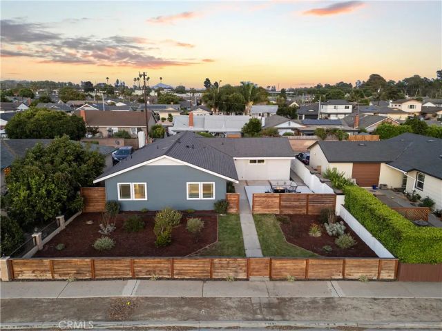 322 South Victoria Avenue, Ventura, CA 93003