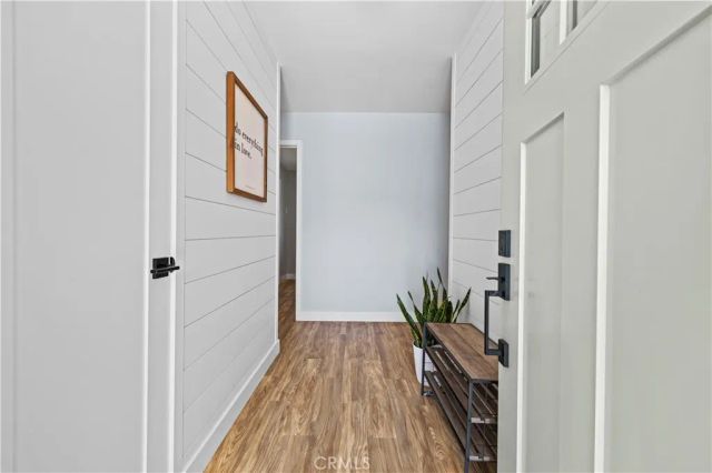 322 South Victoria Avenue, Ventura, CA 93003