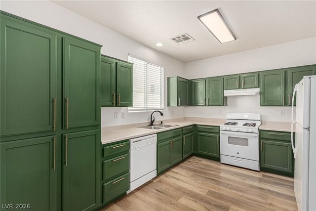 1341 Oak Village Avenue, Las Vegas, NV 89183