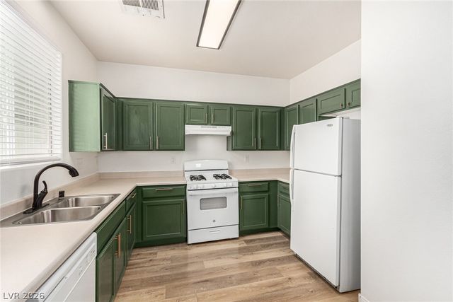 1341 Oak Village Avenue, Las Vegas, NV 89183