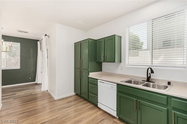 1341 Oak Village Avenue, Las Vegas, NV 89183