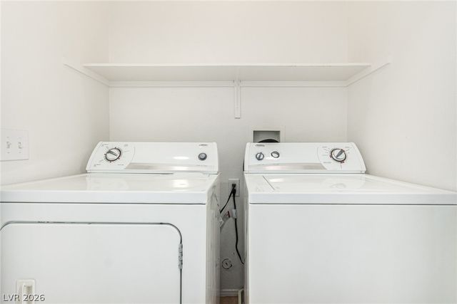 1341 Oak Village Avenue, Las Vegas, NV 89183