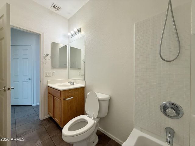 7213 N 72nd Drive, Glendale, AZ 85303