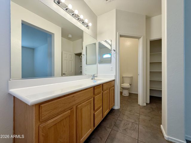 7213 N 72nd Drive, Glendale, AZ 85303
