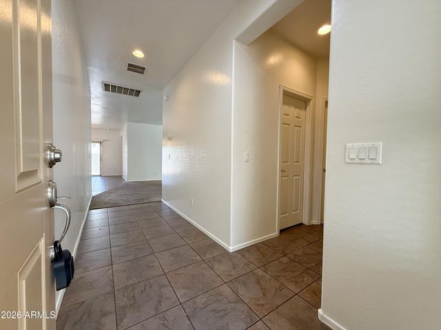 7213 N 72nd Drive, Glendale, AZ 85303