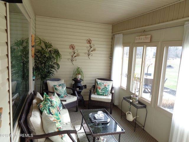 46 Morning Glory Lane, Whiting, NJ 08759
