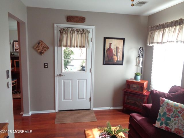 46 Morning Glory Lane, Whiting, NJ 08759