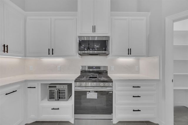 162 Bighorn Road, New Waverly, TX 77358