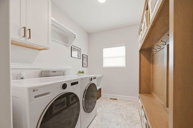 2602 N Emerald Ct, Andover, KS 67002