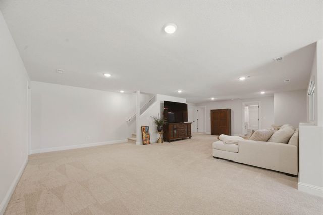 2602 N Emerald Ct, Andover, KS 67002