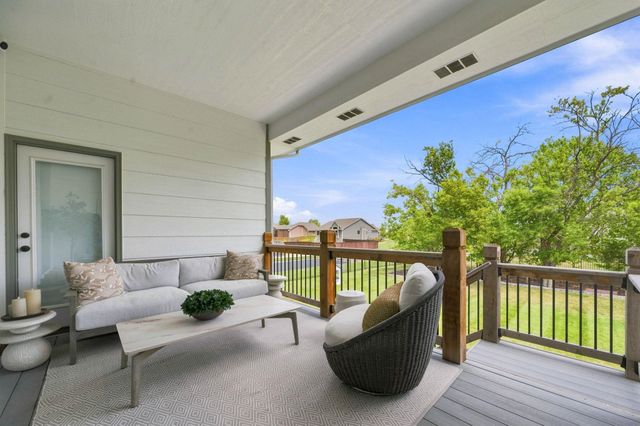 2602 N Emerald Ct, Andover, KS 67002