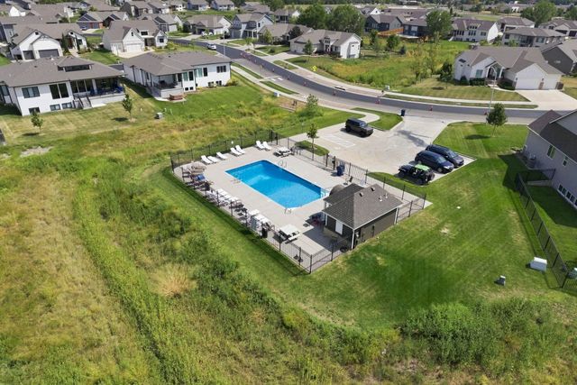 2602 N Emerald Ct, Andover, KS 67002
