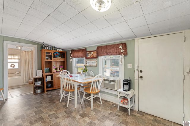 159 W Tennessee, Grand Rivers, KY 42045