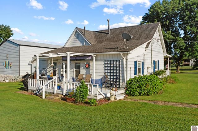 159 W Tennessee, Grand Rivers, KY 42045