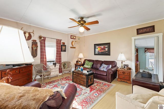 159 W Tennessee, Grand Rivers, KY 42045
