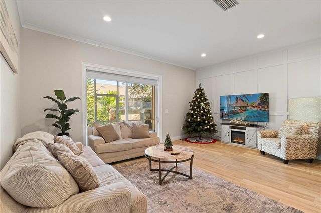 1461 RIDGE TERRACE, Tarpon Springs, FL 34689