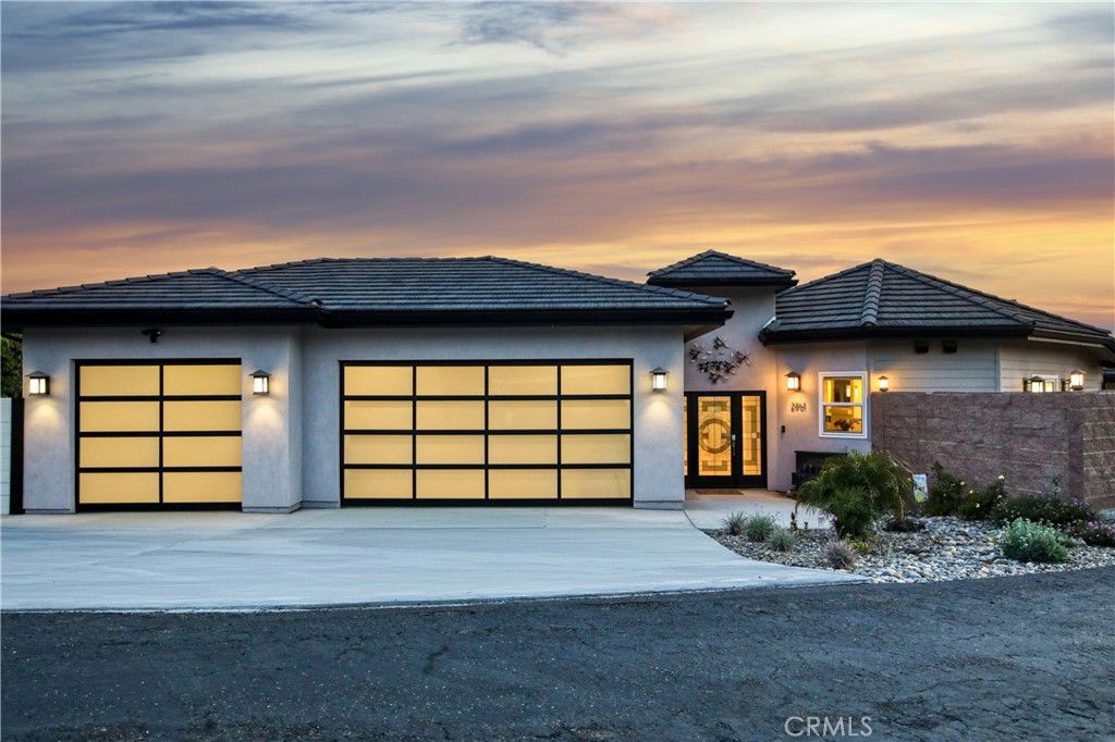 Image 1 of property listing at 2861 Mesa Alta, Arroyo Grande, CA 93420