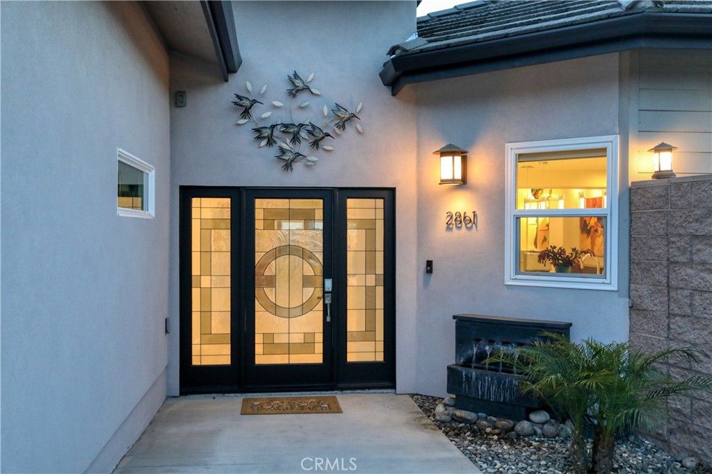 Image 2 of property listing at 2861 Mesa Alta, Arroyo Grande, CA 93420