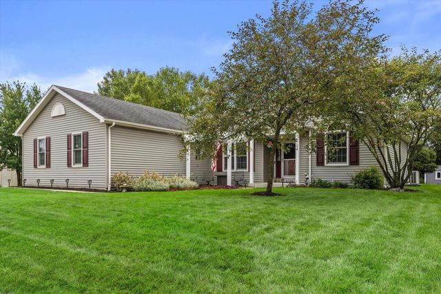 6724 85th AVENUE, Kenosha, WI 53142