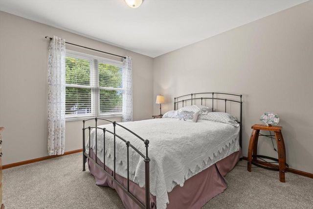 6724 85th AVENUE, Kenosha, WI 53142
