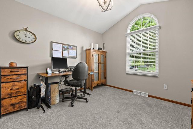 6724 85th AVENUE, Kenosha, WI 53142