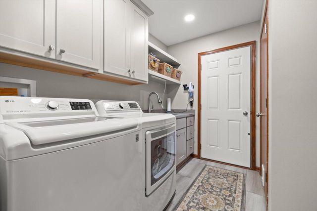 6724 85th AVENUE, Kenosha, WI 53142