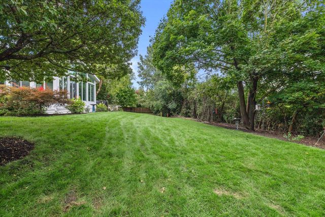 6724 85th AVENUE, Kenosha, WI 53142