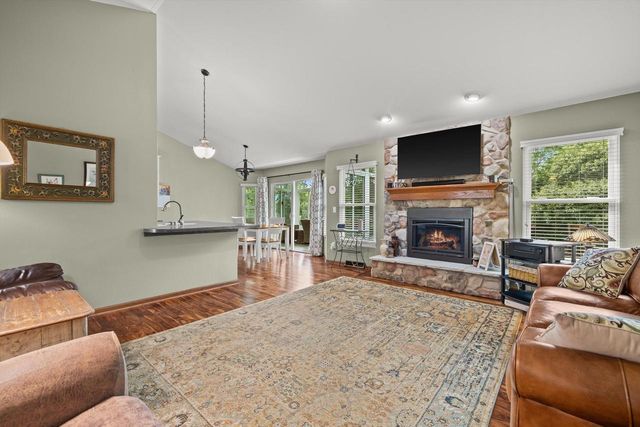 6724 85th AVENUE, Kenosha, WI 53142