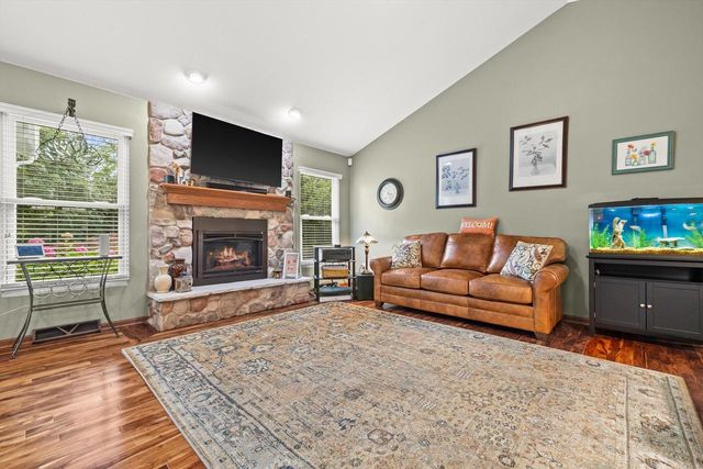 6724 85th AVENUE, Kenosha, WI 53142