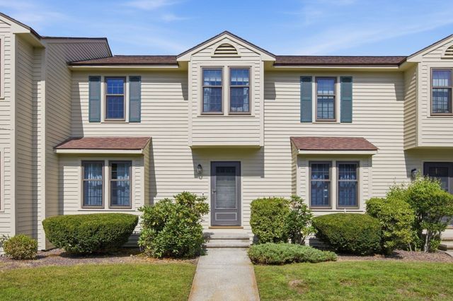 213 Apache Way 213, Tewksbury, MA 01876