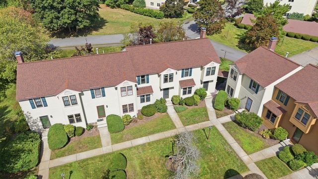 213 Apache Way 213, Tewksbury, MA 01876